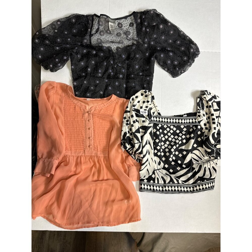 Women’s medium bundle